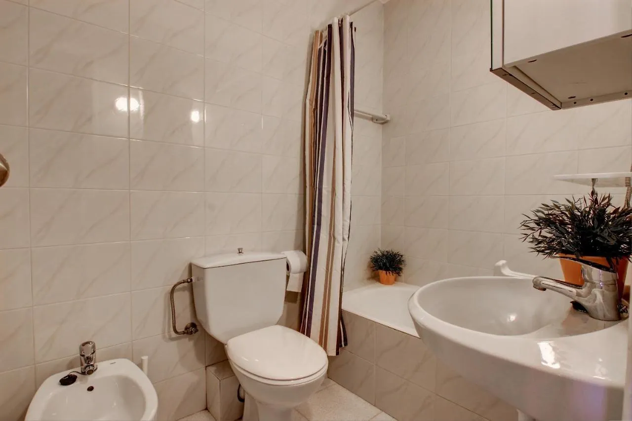 Ancora Apartment Калелья-де-Палафружель